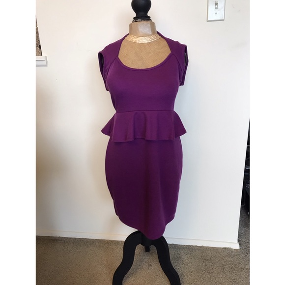 Purple peplum dress - Picture 2 of 4